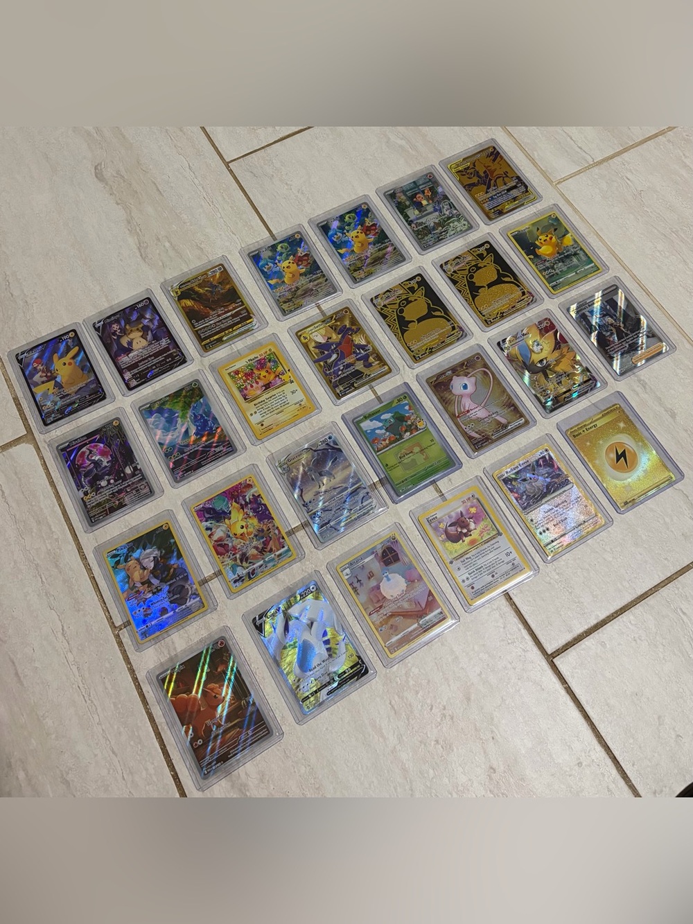 POKEMON CARD LOT